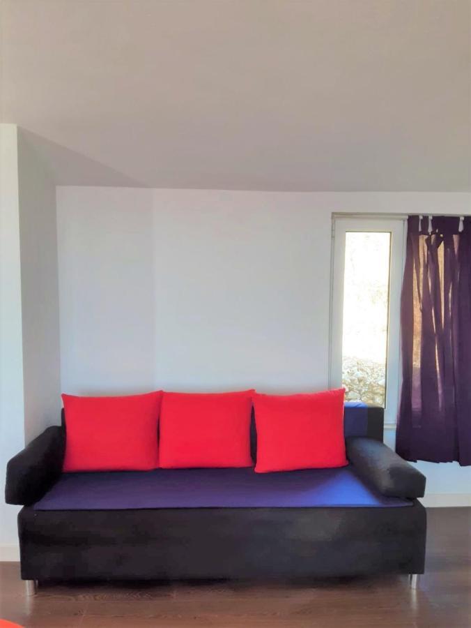 Studio Apartment เบรลา ภายนอก รูปภาพ