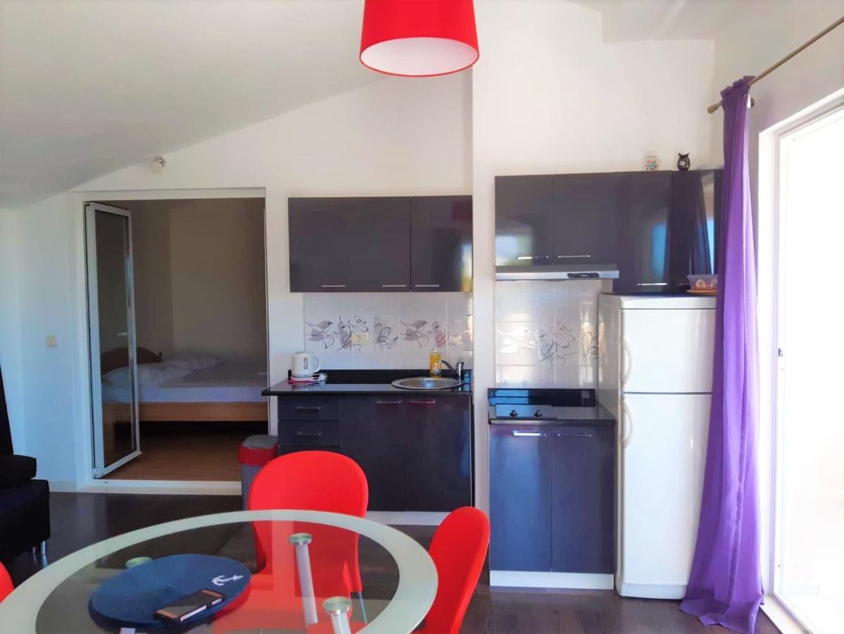 Studio Apartment เบรลา ภายนอก รูปภาพ