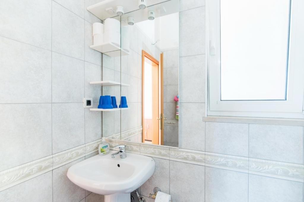 Studio Apartment เบรลา ภายนอก รูปภาพ
