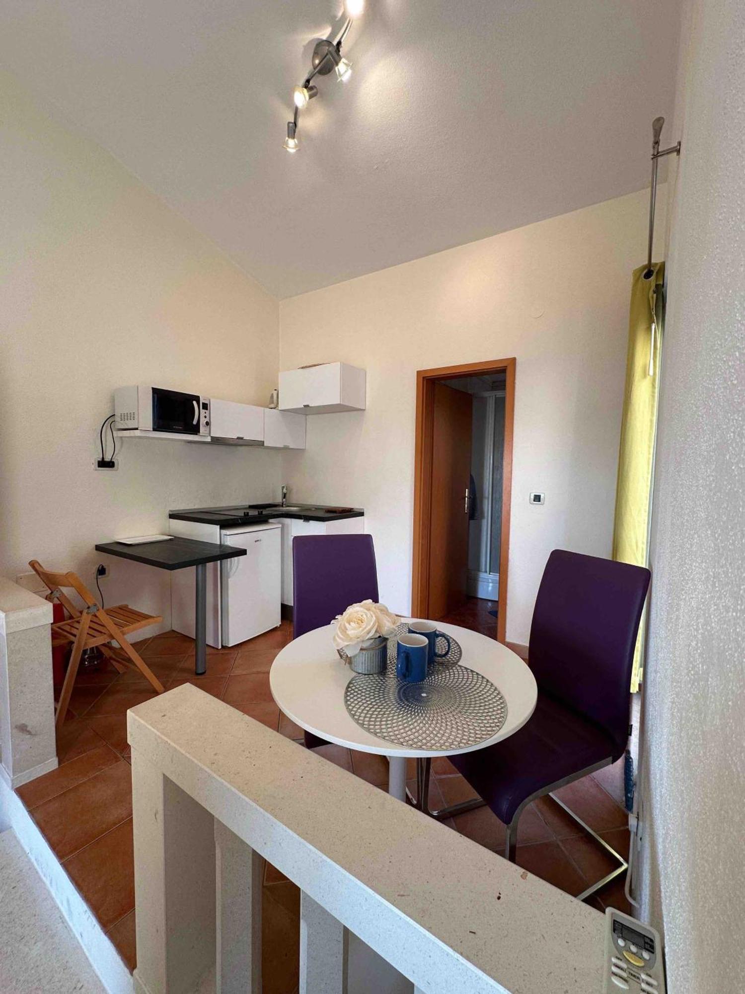 Studio Apartment เบรลา ห้อง รูปภาพ